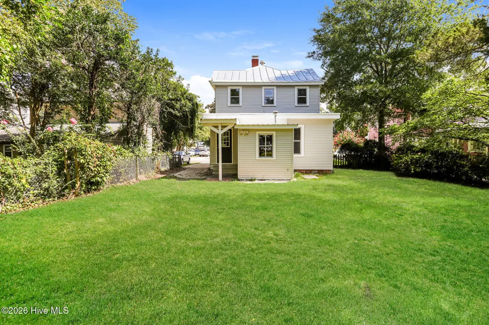 319 E Main Street Washington, NC 27889