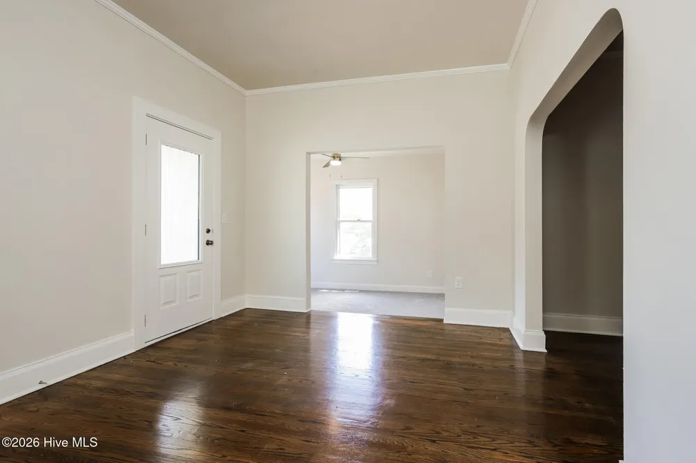 319 E Main Street Washington, NC 27889