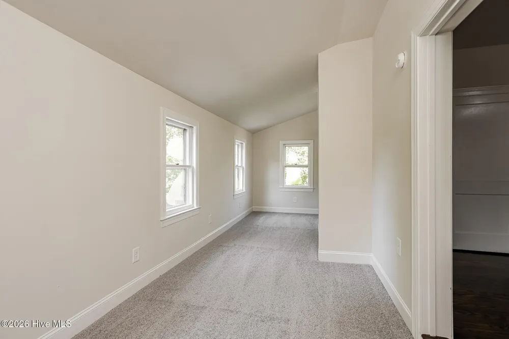 319 E Main Street Washington, NC 27889