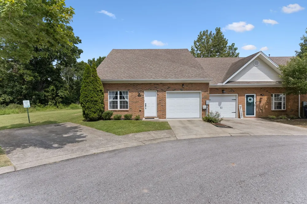 155 Canton Ct Goodlettsville, TN 37072