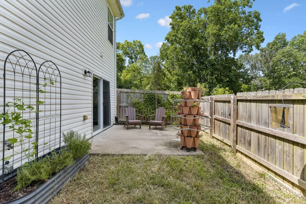155 Canton Ct Goodlettsville, TN 37072