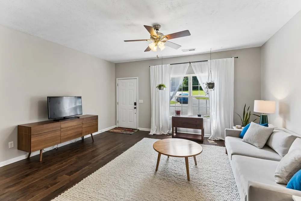 155 Canton Ct Goodlettsville, TN 37072