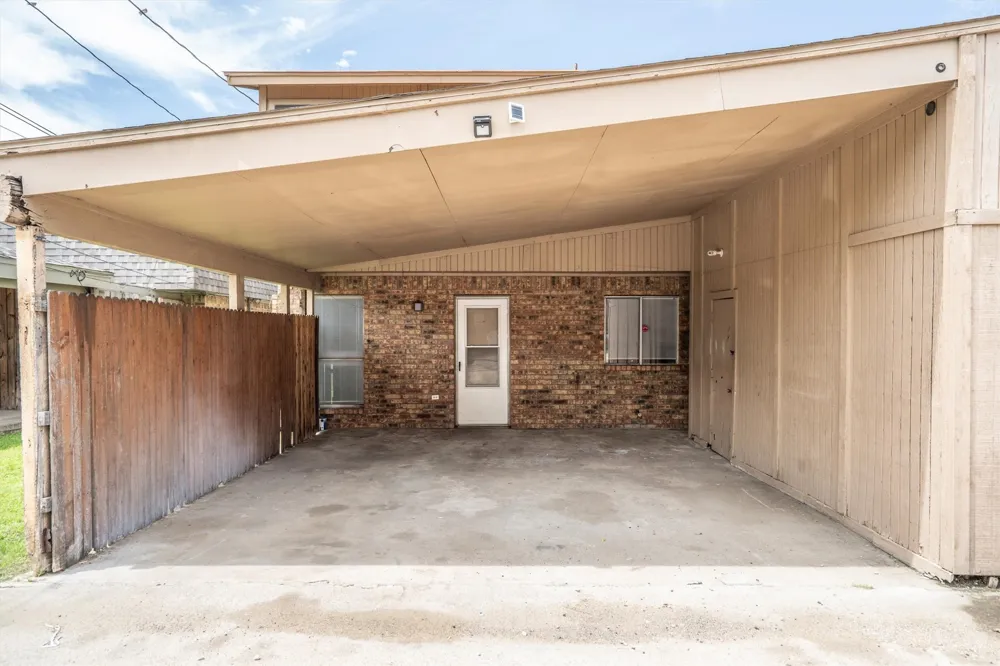 2205 Chase Court #5 Dalworthington Gardens, TX 76013
