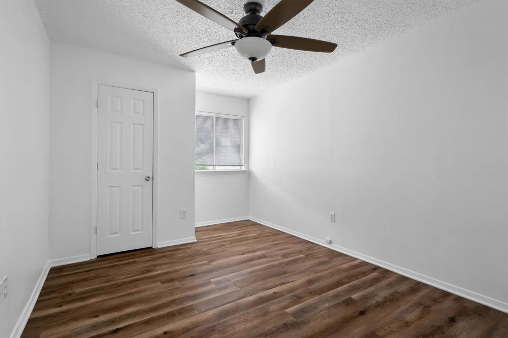 2205 Chase Court #5 Dalworthington Gardens, TX 76013