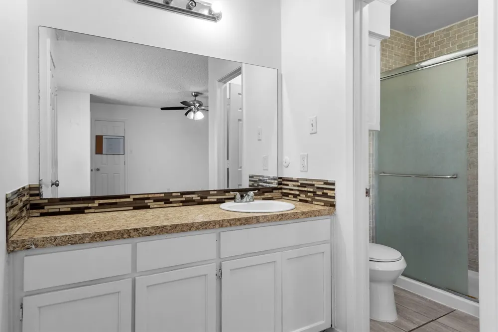 2205 Chase Court #5 Dalworthington Gardens, TX 76013
