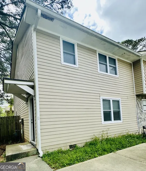 1258 CREEKSIDE CT SE
