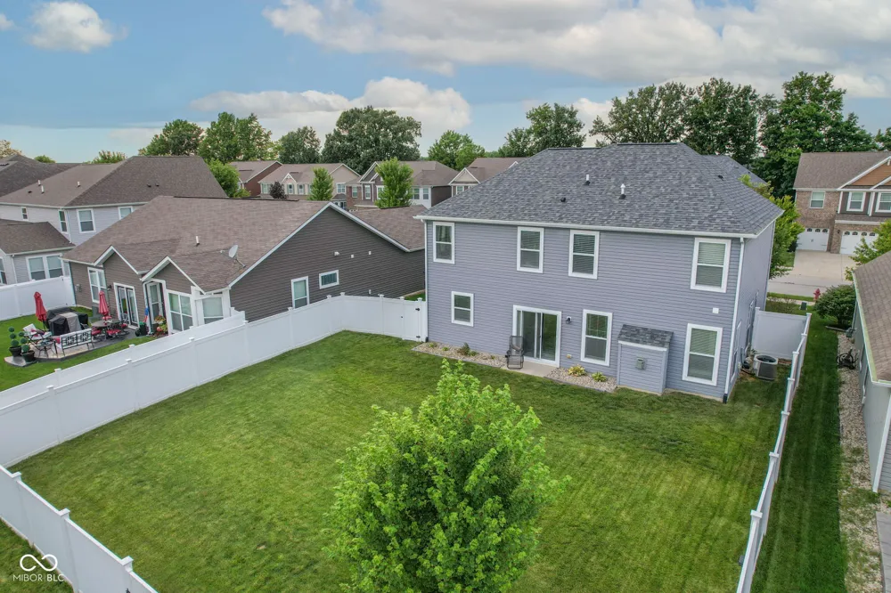 1275 Timber Bluff Road Westfield, IN 46074