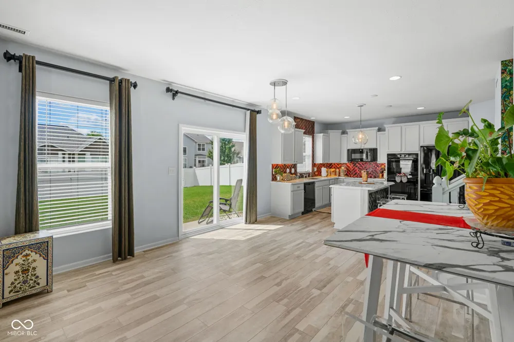 1275 Timber Bluff Road Westfield, IN 46074
