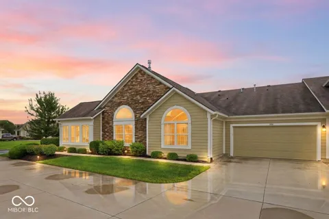 1156 Extraordinary Trail
