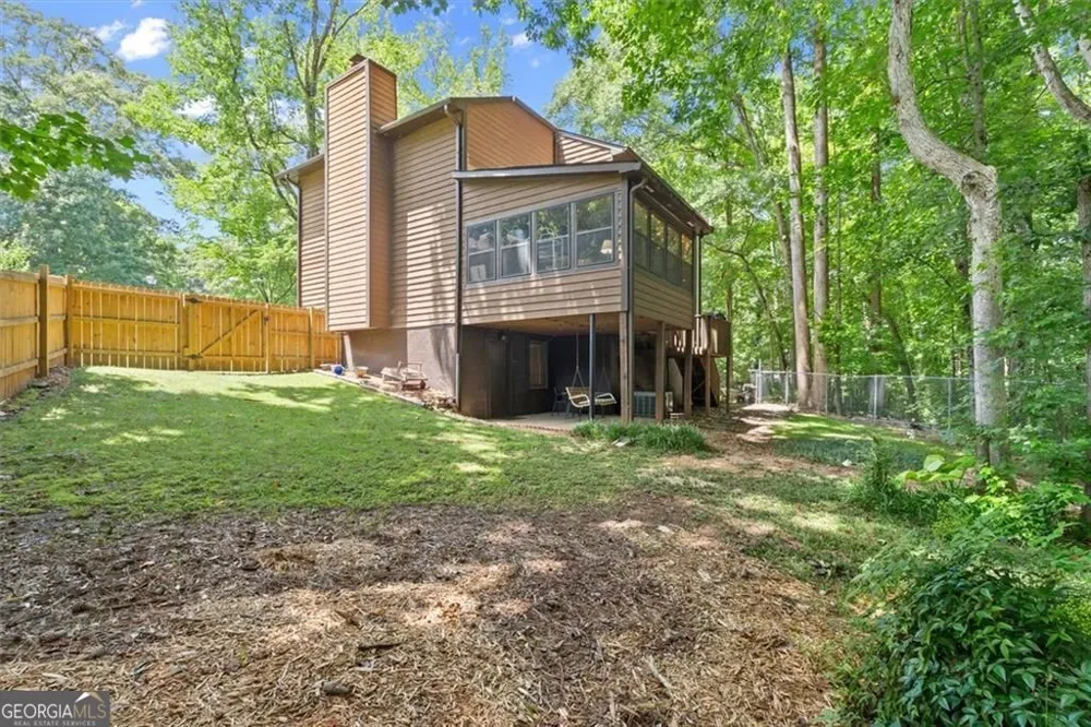 3973 Guilford CT NW Lilburn, GA 30047