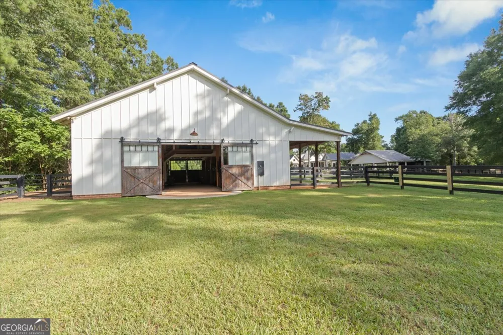 1641 Brownwood RD Madison, GA 30650