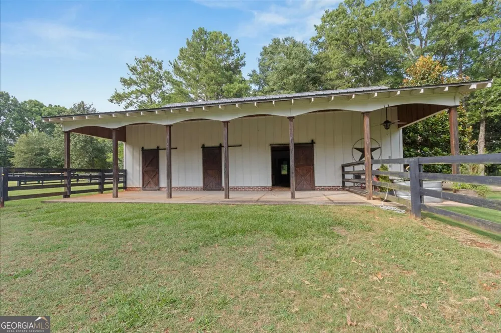 1641 Brownwood RD Madison, GA 30650