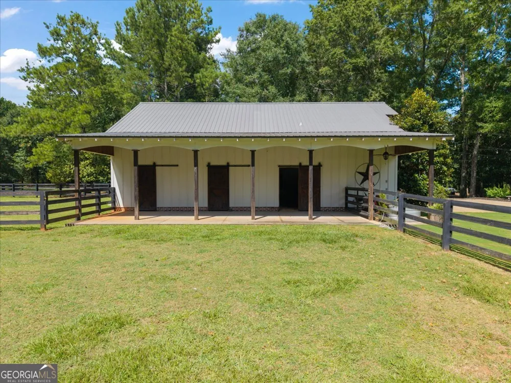 1641 Brownwood RD Madison, GA 30650