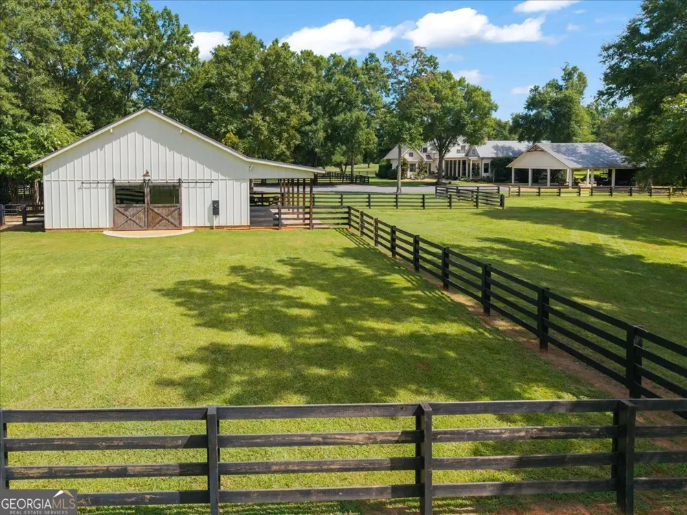 1641 Brownwood RD Madison, GA 30650