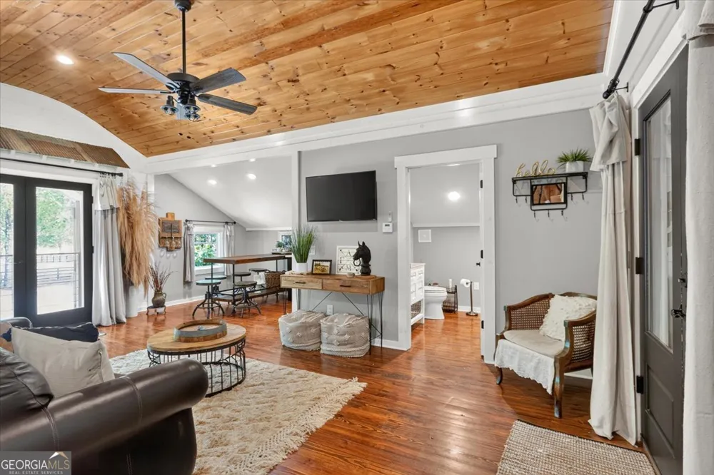 1641 Brownwood RD Madison, GA 30650