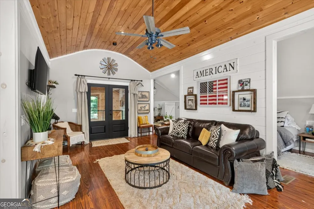 1641 Brownwood RD Madison, GA 30650