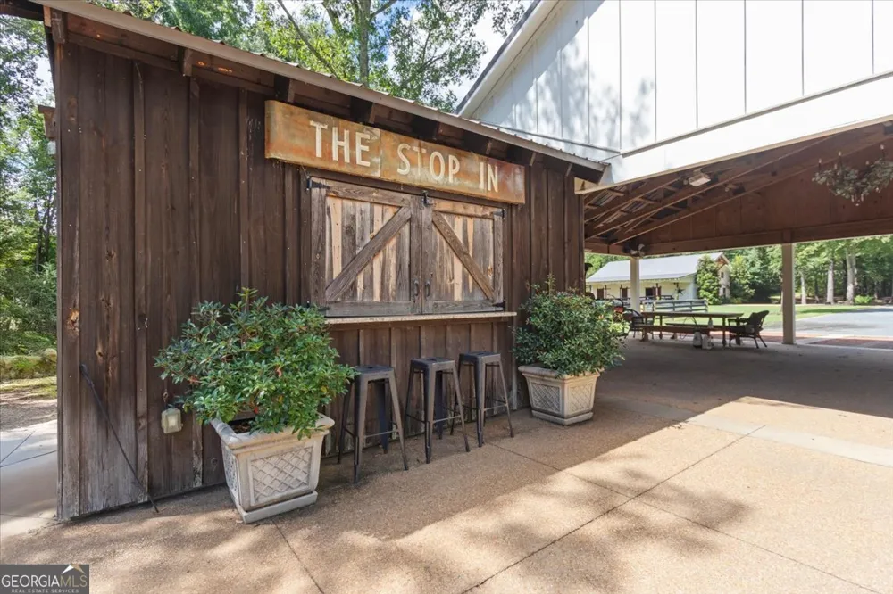 1641 Brownwood RD Madison, GA 30650