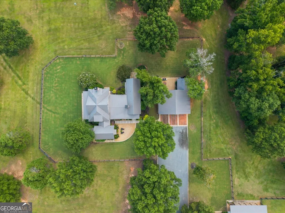 1641 Brownwood RD Madison, GA 30650