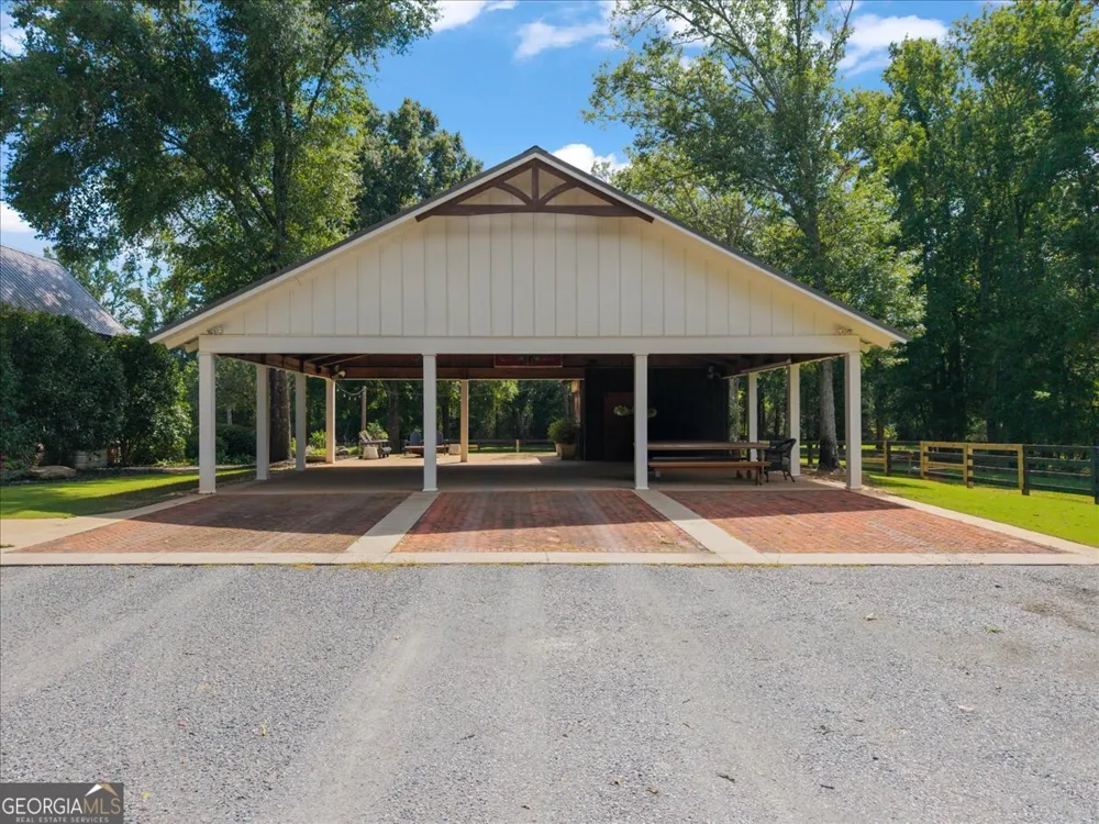 1641 Brownwood RD Madison, GA 30650