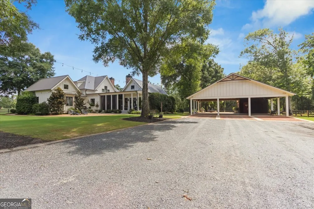 1641 Brownwood RD Madison, GA 30650