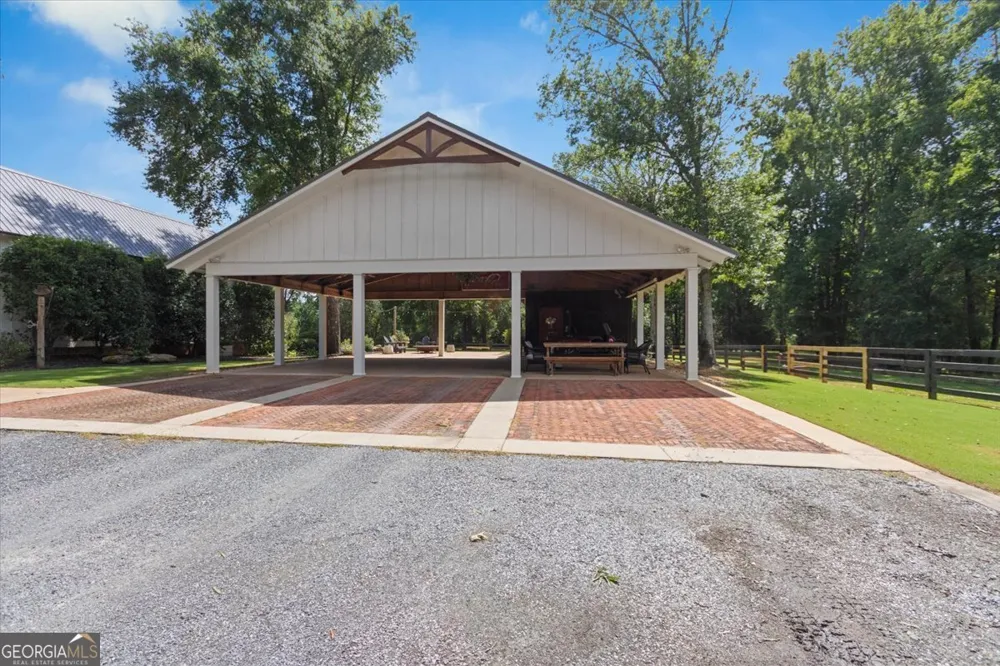 1641 Brownwood RD Madison, GA 30650