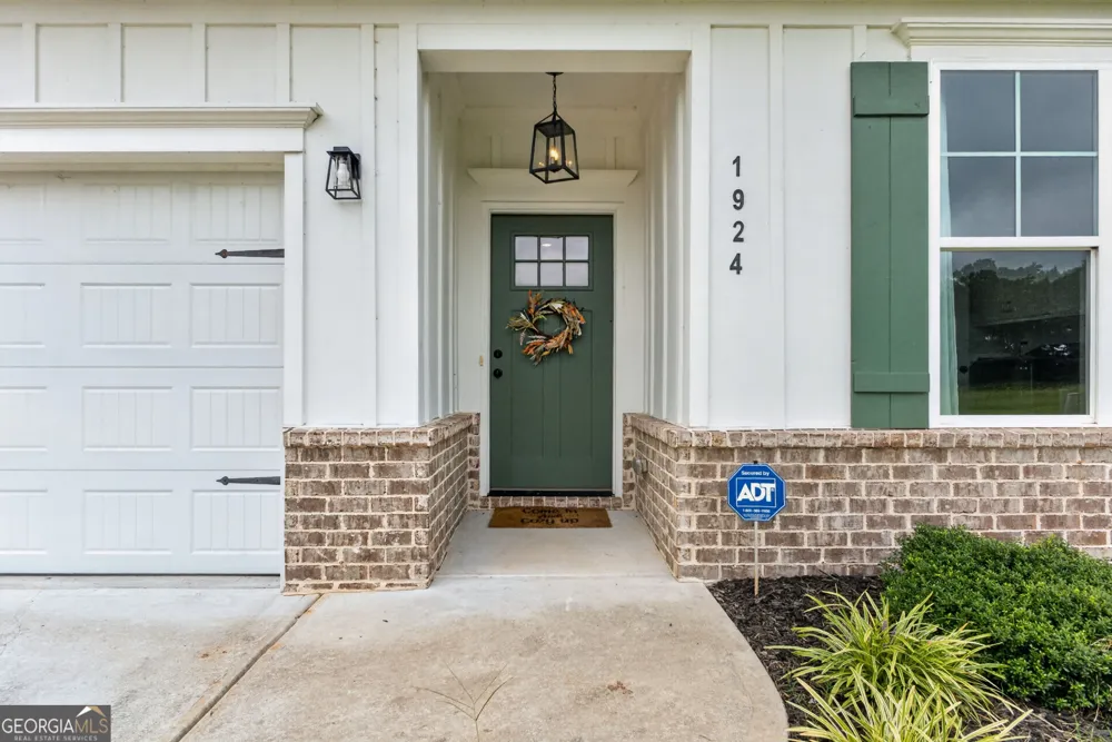 1924 Lou Gurley RD Bowersville, GA 30516