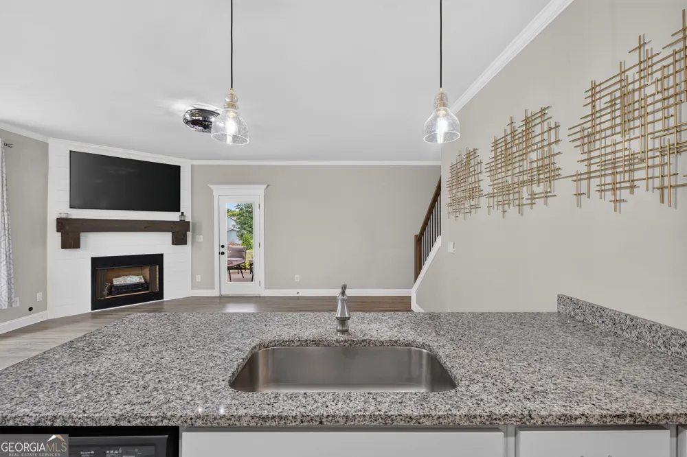 1924 Lou Gurley RD Bowersville, GA 30516