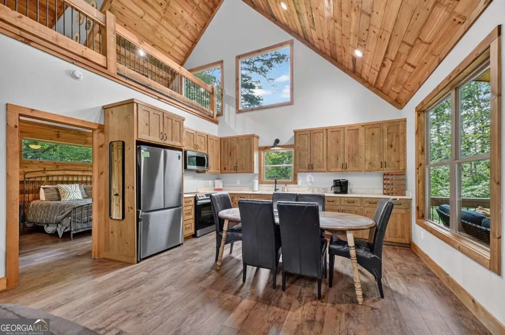 232 Ridge Oaks WAY Ellijay, GA 30540