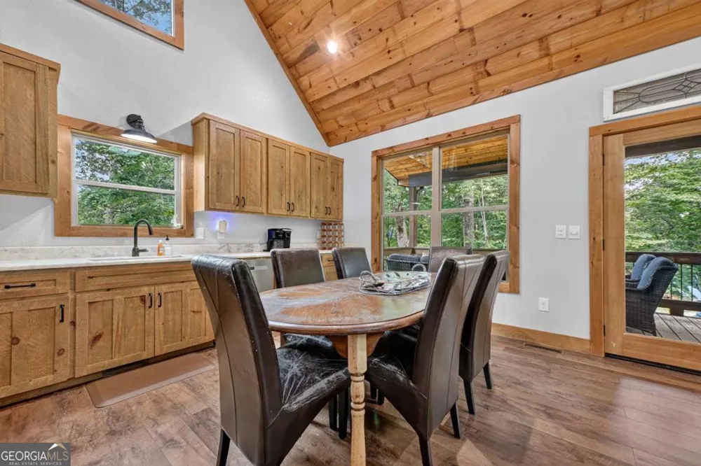 232 Ridge Oaks WAY Ellijay, GA 30540