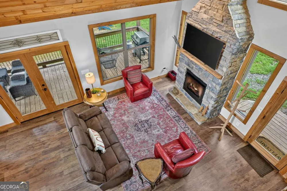 232 Ridge Oaks WAY Ellijay, GA 30540