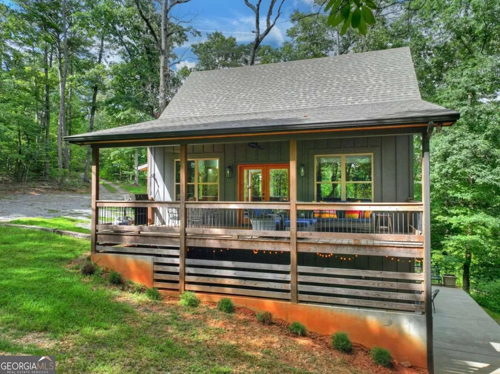232 Ridge Oaks WAY Ellijay, GA 30540
