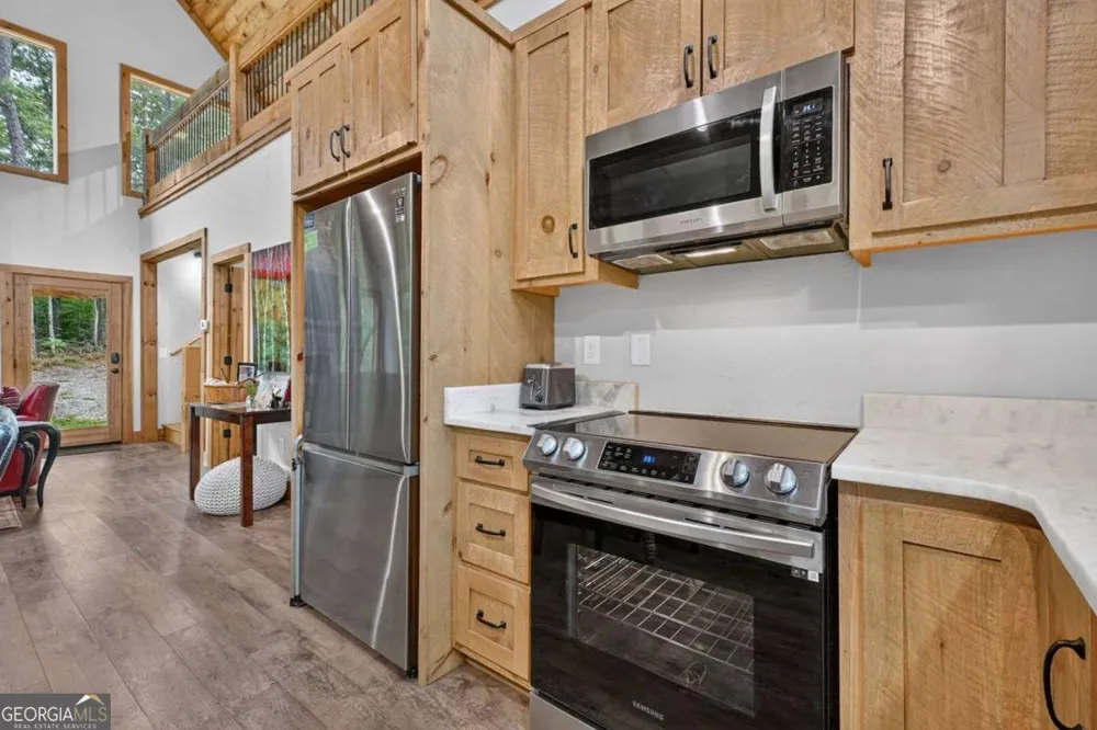232 Ridge Oaks WAY Ellijay, GA 30540