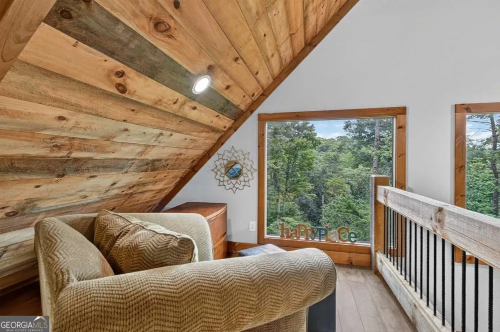 232 Ridge Oaks WAY Ellijay, GA 30540