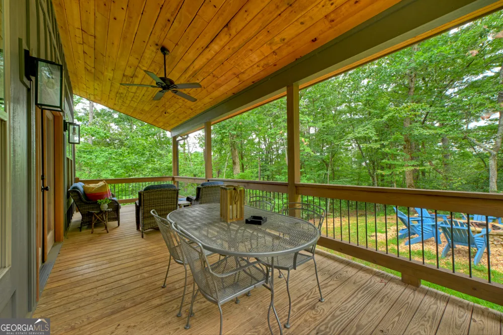 232 Ridge Oaks WAY Ellijay, GA 30540