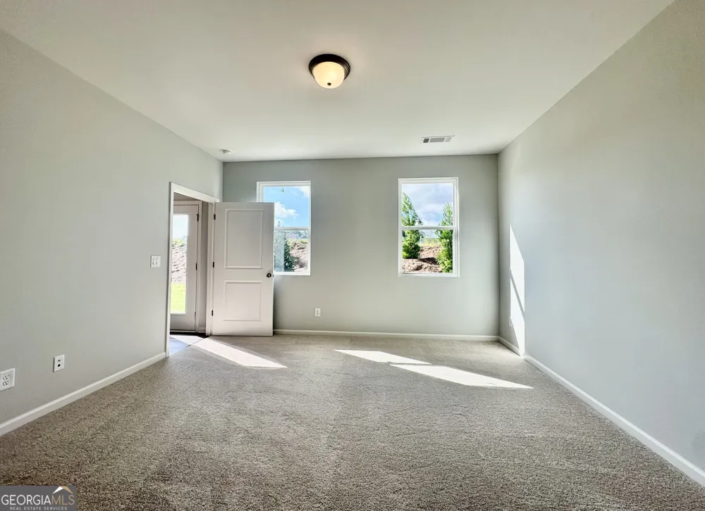 4446 Buttonwood LN Lilburn, GA 30047