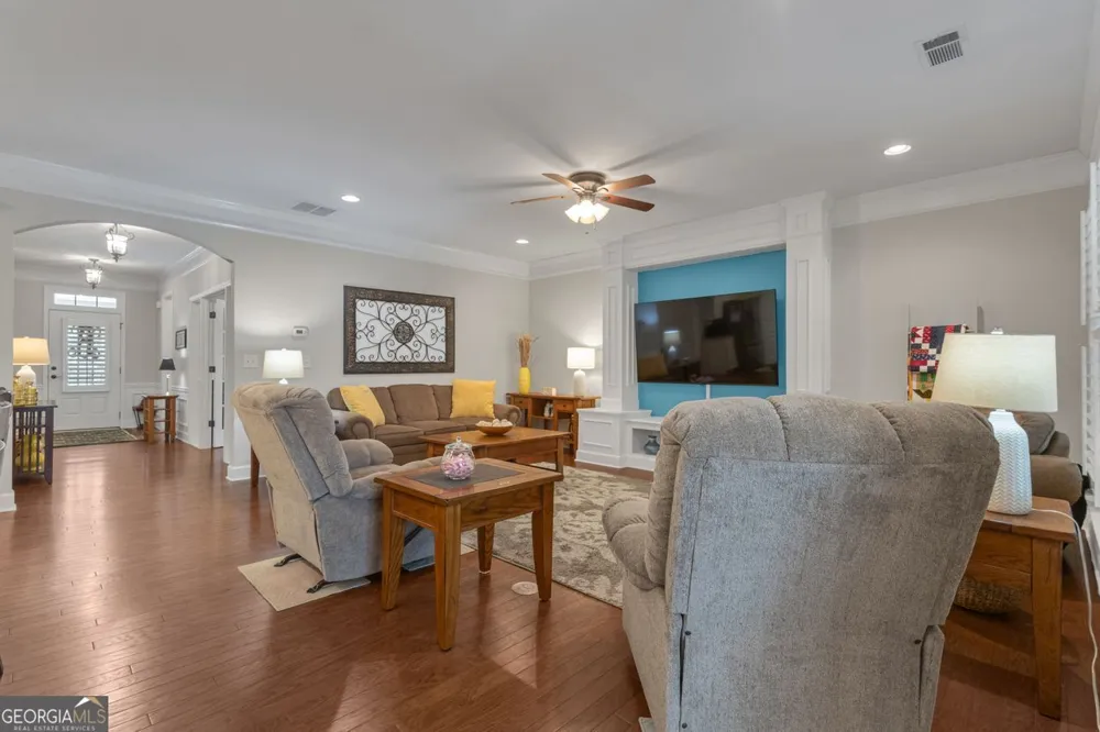 306 Whispering Pines WAY Griffin, GA 30223