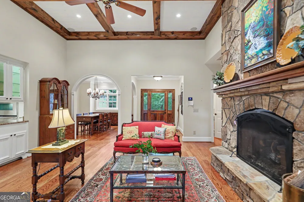 68 Jiminy Peak LN Sky Valley, GA 30537