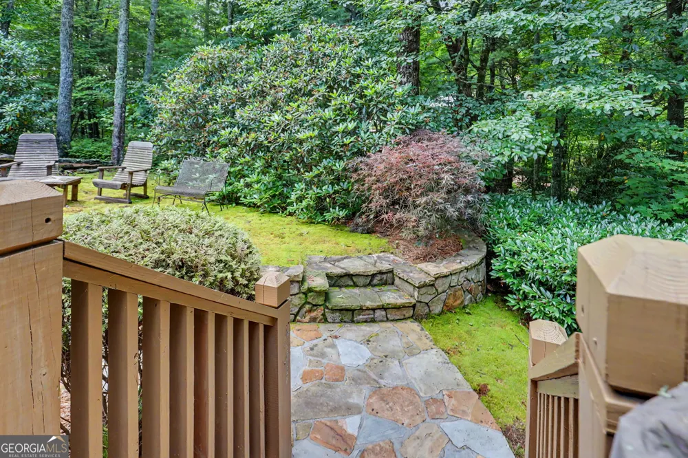 68 Jiminy Peak LN Sky Valley, GA 30537