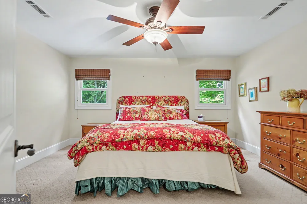 68 Jiminy Peak LN Sky Valley, GA 30537