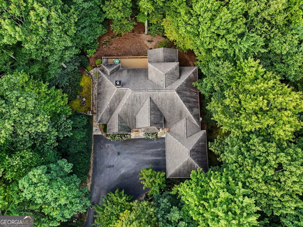 68 Jiminy Peak LN Sky Valley, GA 30537