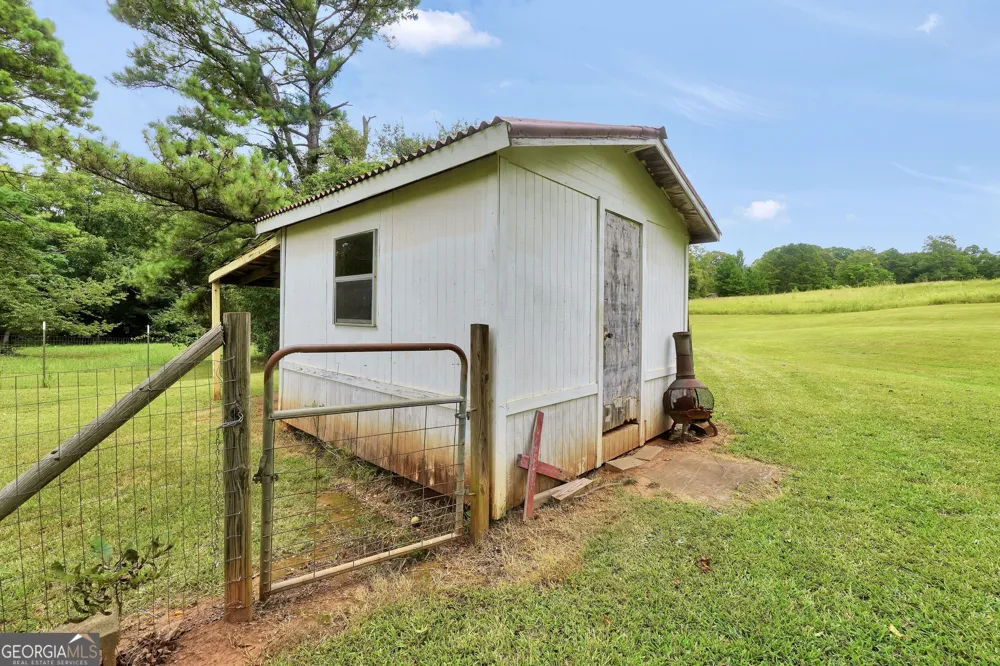 2050 N McDonough RD Griffin, GA 30223