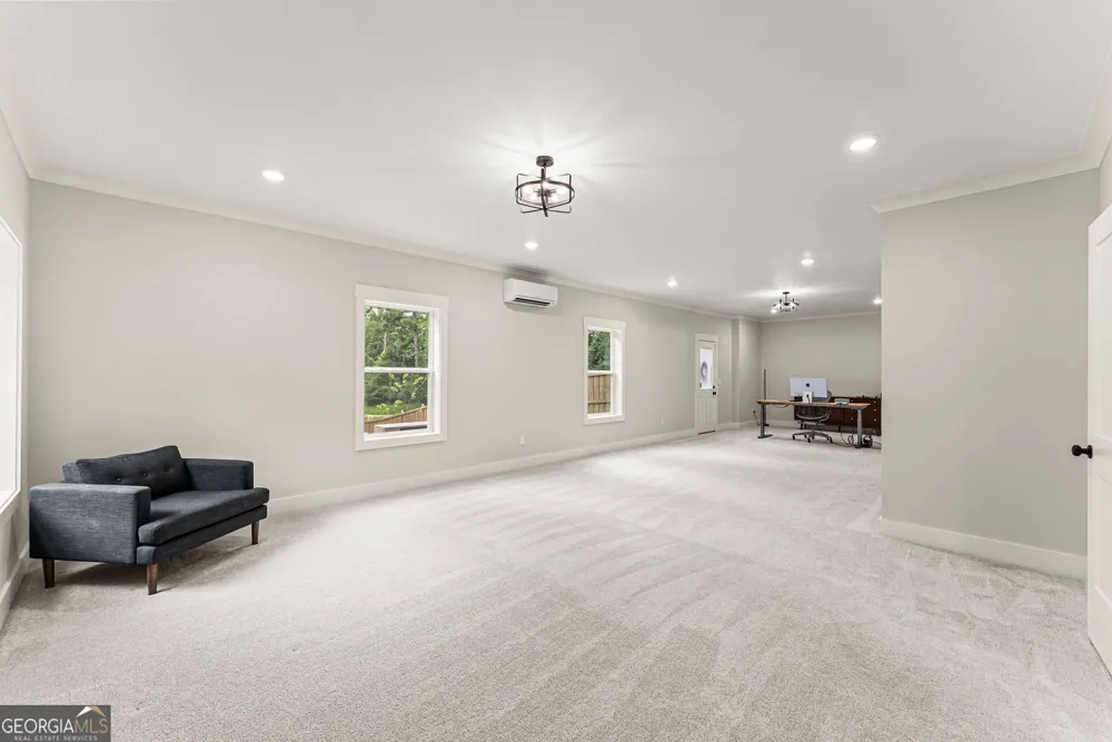 1081 Holly DR Loganville, GA 30052