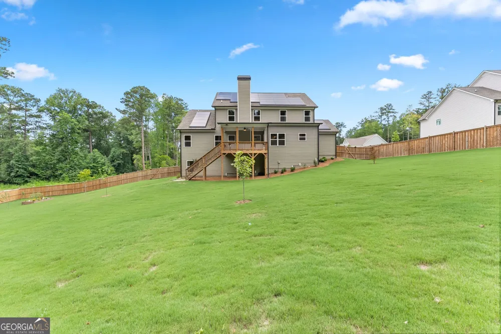 1081 Holly DR Loganville, GA 30052