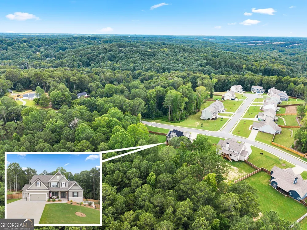 1081 Holly DR Loganville, GA 30052