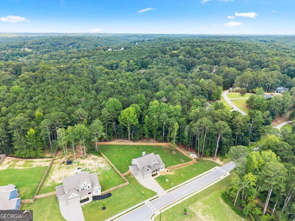 1081 Holly DR Loganville, GA 30052
