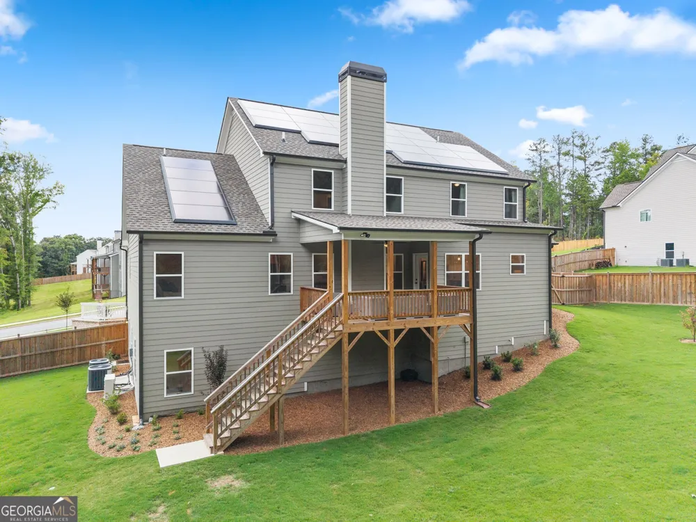 1081 Holly DR Loganville, GA 30052