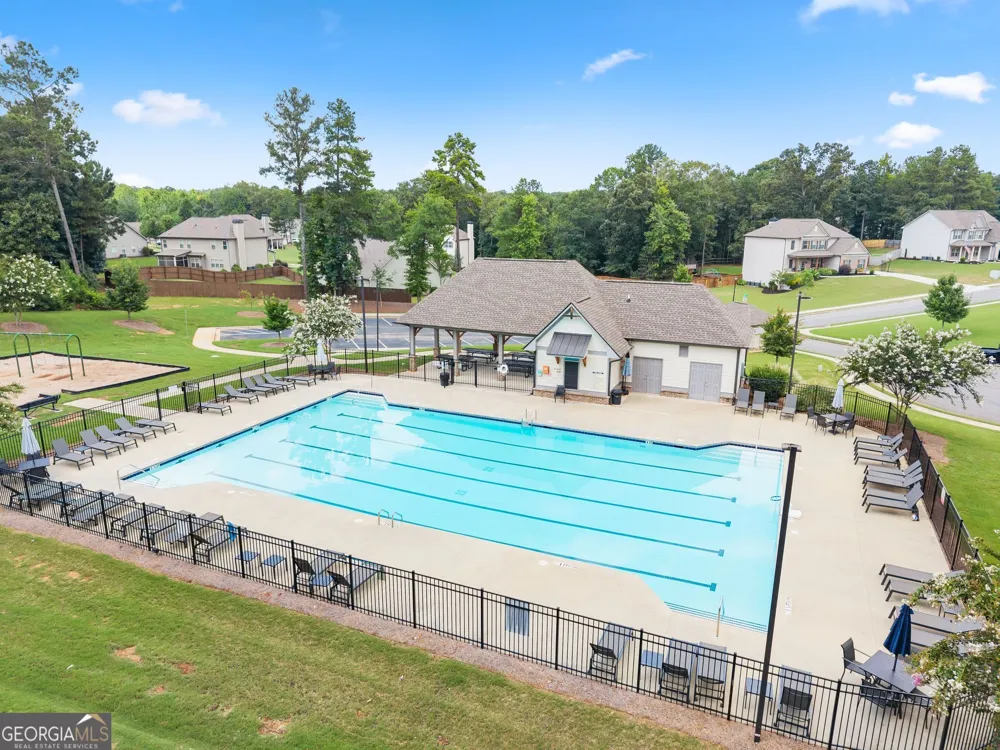 1081 Holly DR Loganville, GA 30052