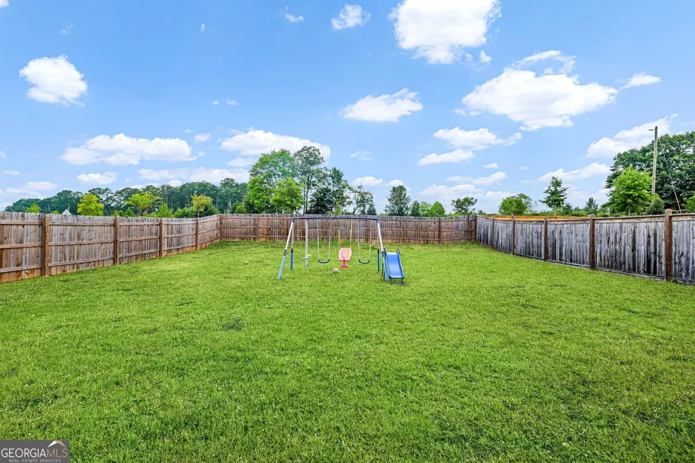 3748 Southfield CT Loganville, GA 30052