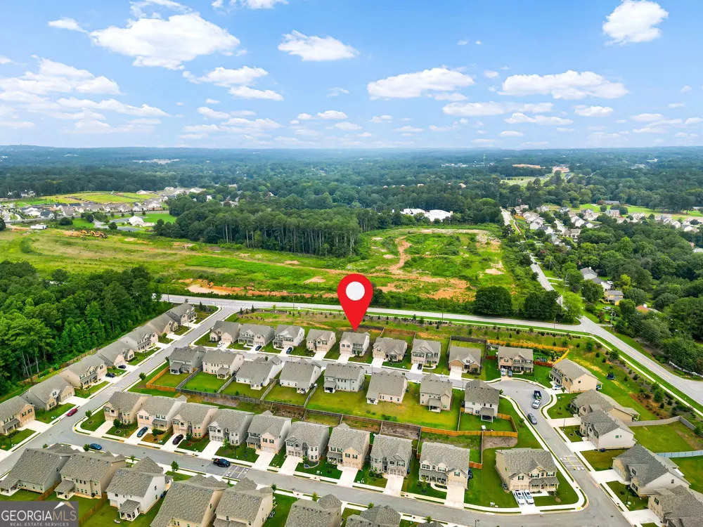 3748 Southfield CT Loganville, GA 30052