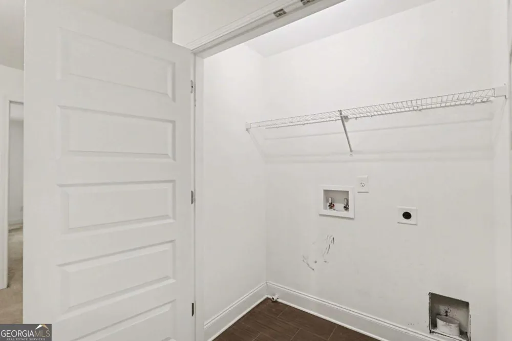 5960 Garden CIR Douglasville, GA 30135